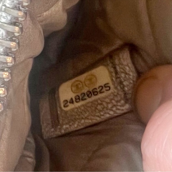 |SOLD| Chanel Chevron Lambskin Leather CC Logo Pouch - Picture 8 of 10